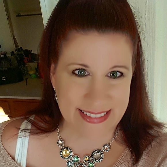 Meet your Posher, Tammy - Picture 1 of 1